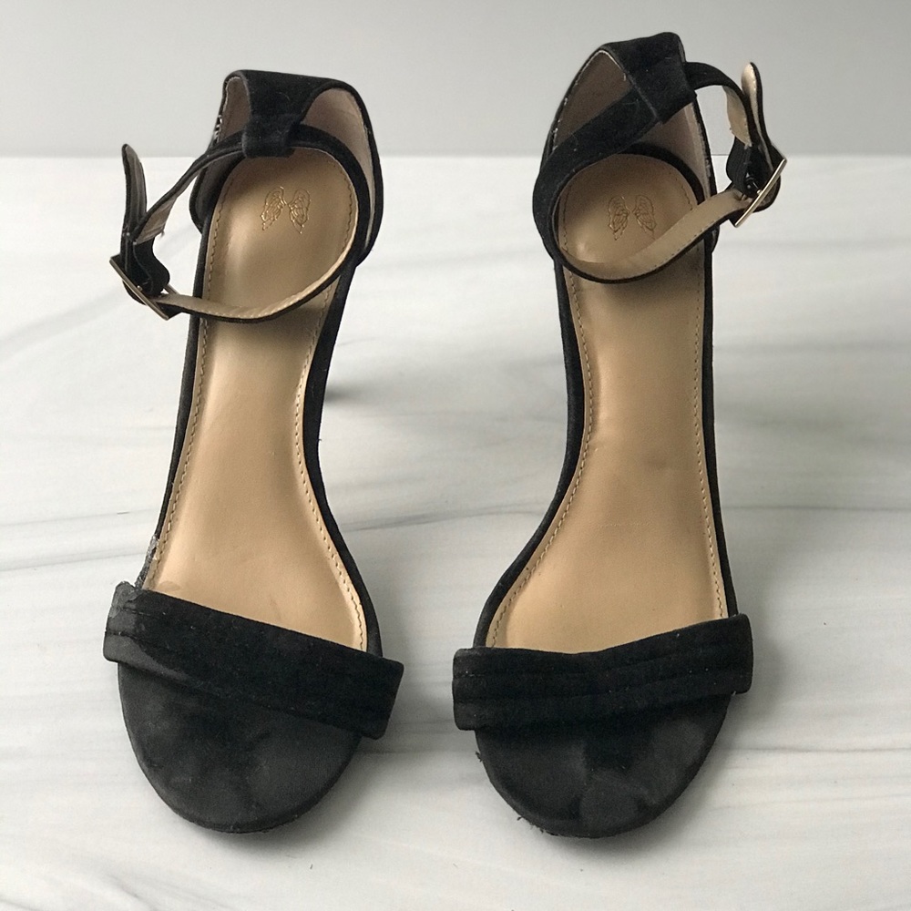 SOLD!!! Victoria’s Secret Women’s Black Open Toe Heels